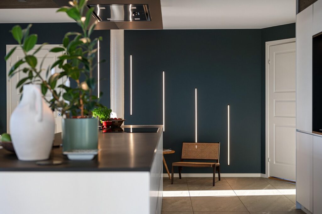 Maximizing Small Spaces: Creative Interior Design Tips